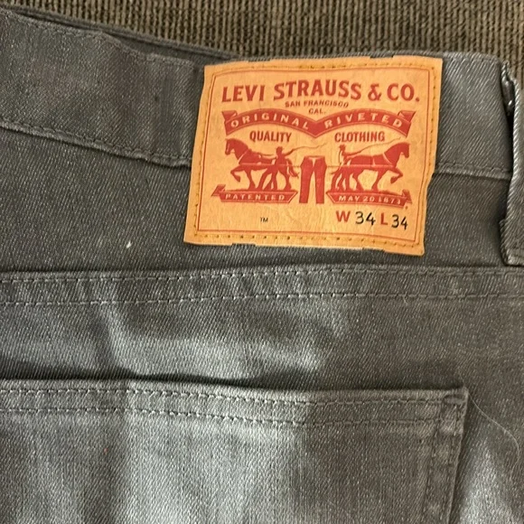 Men’s LEVI - Picture 2 of 3